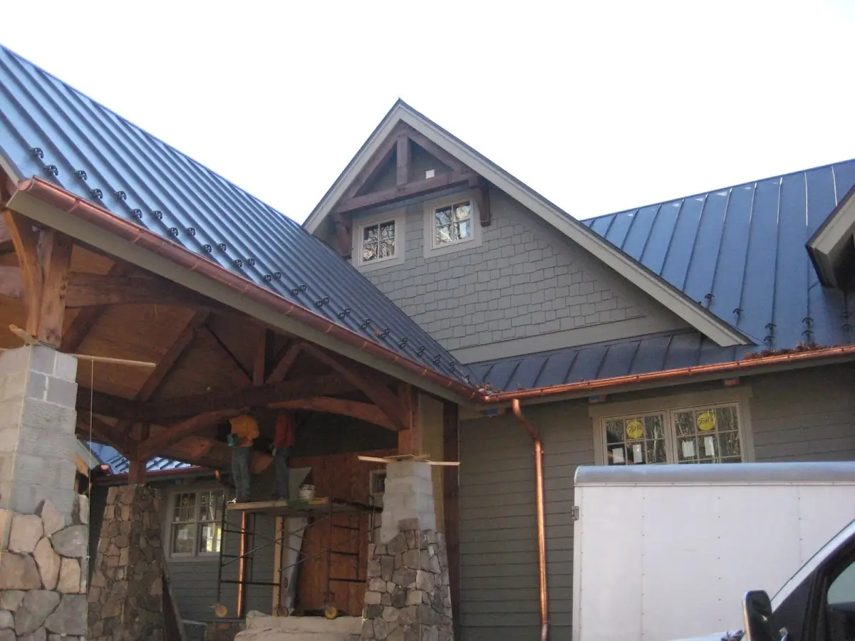 Craftsman Roofing team delivering quality roofing work in Galveston